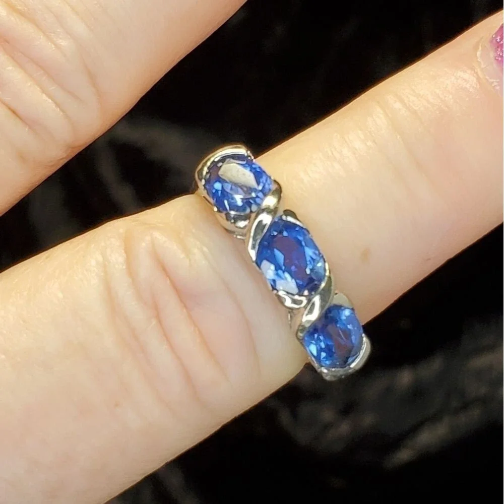 0226. Beautiful!!!!!! ~ Ross Simons ~ Iolite 💙 Cluster ~ STERLING Ring ~ FIRM - Picture 3 of 10